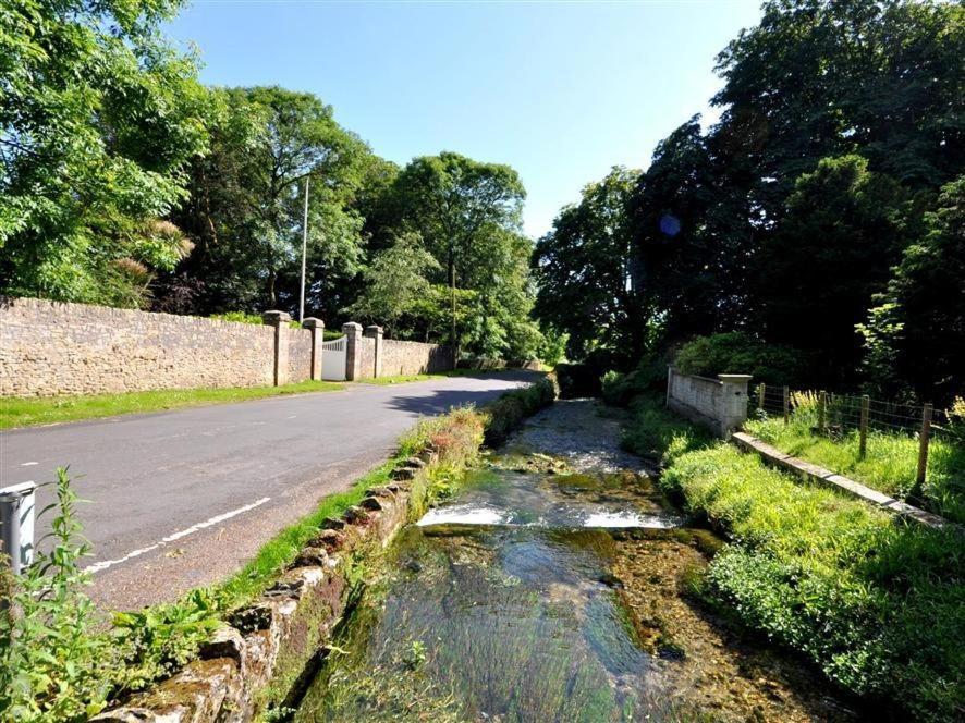 Sixpenny Cottage Upwey Esterno foto